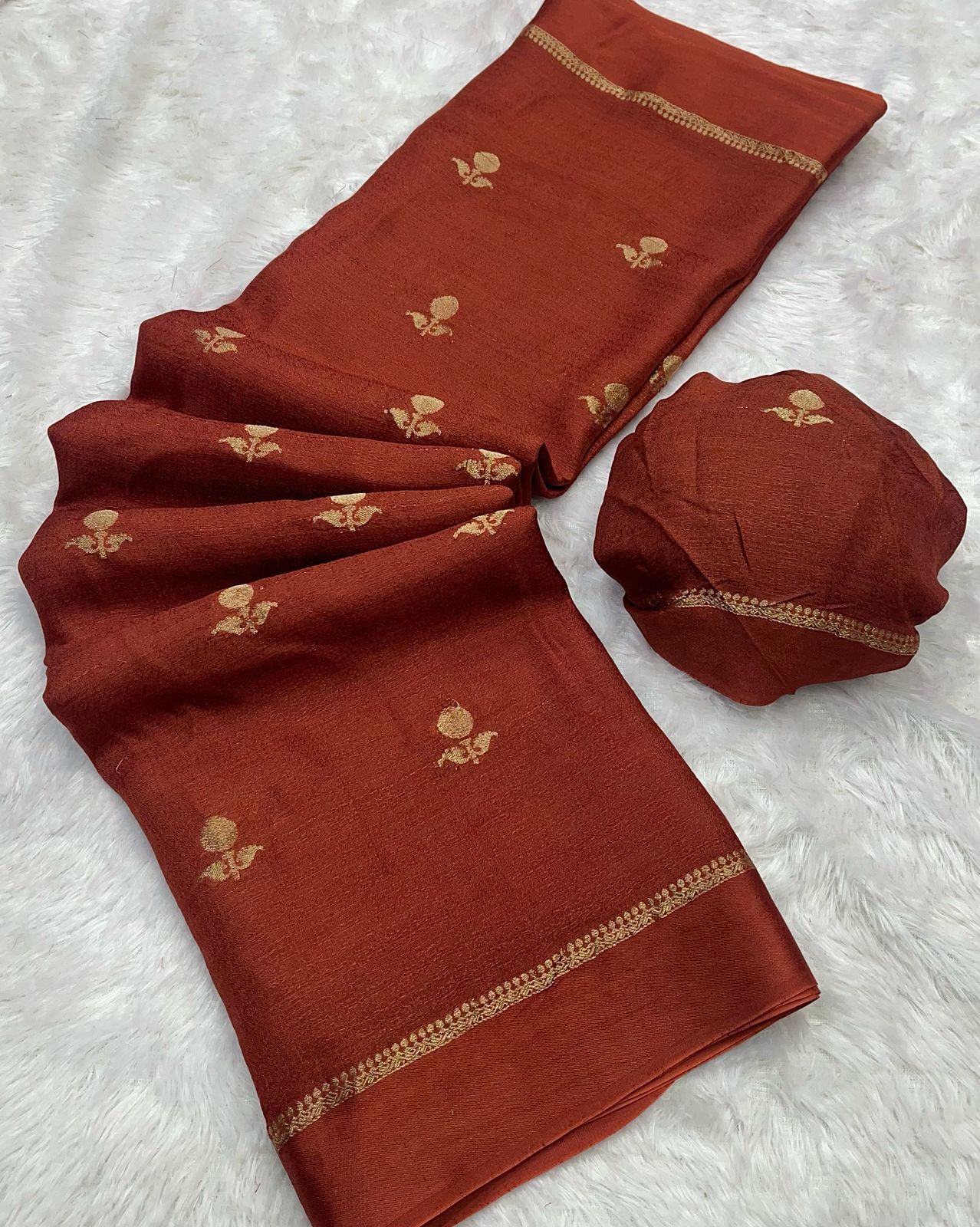 Pure soft Viscose Khadi silk saree