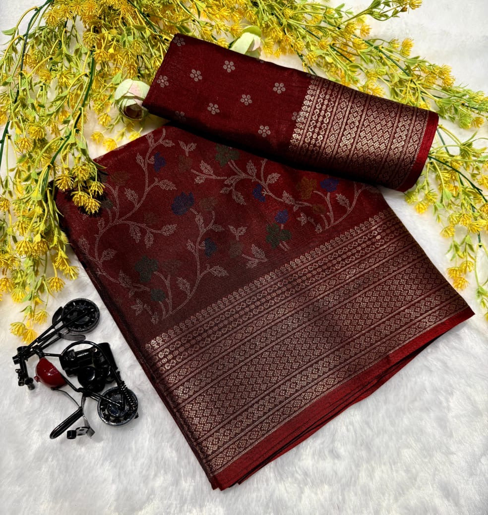 Dola silk saree with self blouse